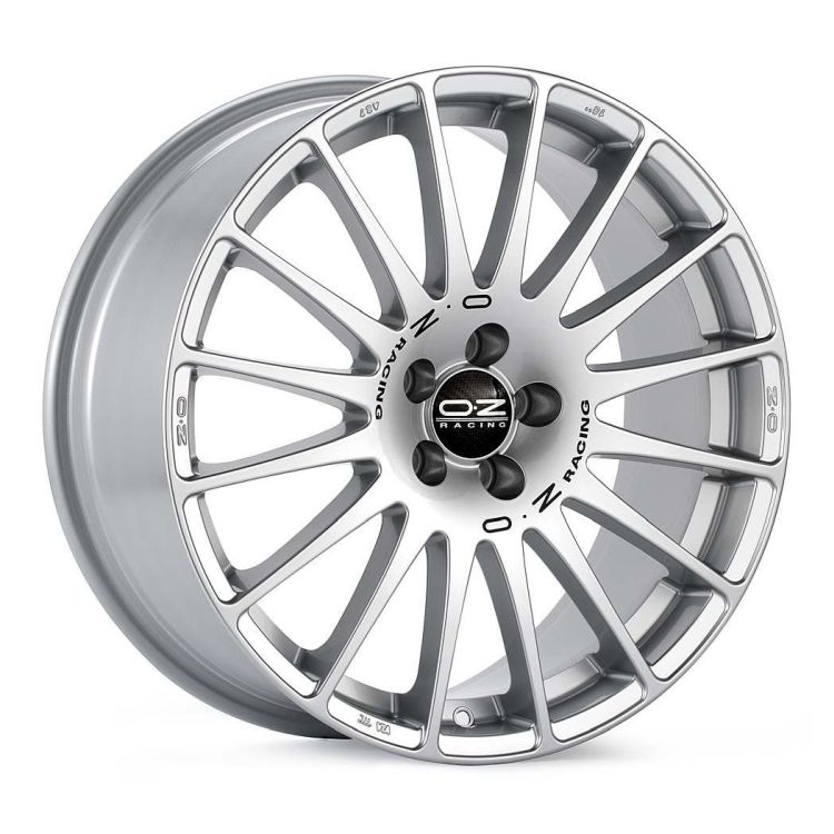 OZ_SUPERTURISMO_GT_SILVER.jpg?sess_id=8f362ca590f61b3d9a6590d22353b7e6